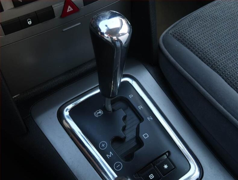Peugeot 407 - hlavní fotka