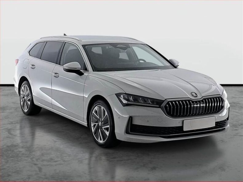 Škoda Superb - hlavní foto