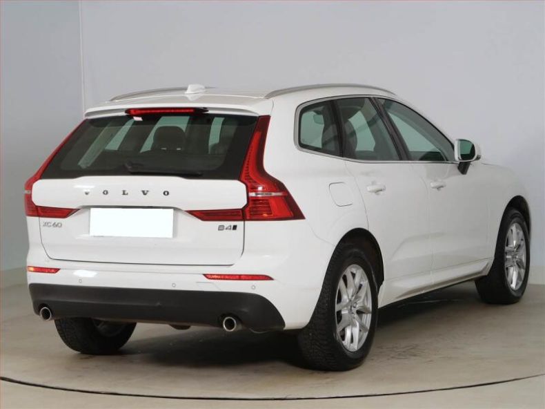 Volvo XC60 - hlavní fotka