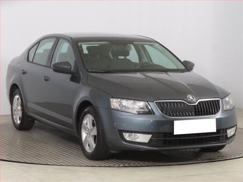 Škoda Octavia - hlavní foto