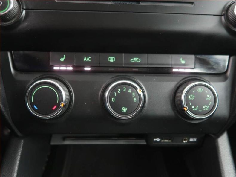 Škoda Octavia - hlavní fotka