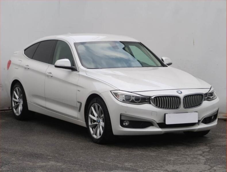 BMW Řada 3 - hlavní foto