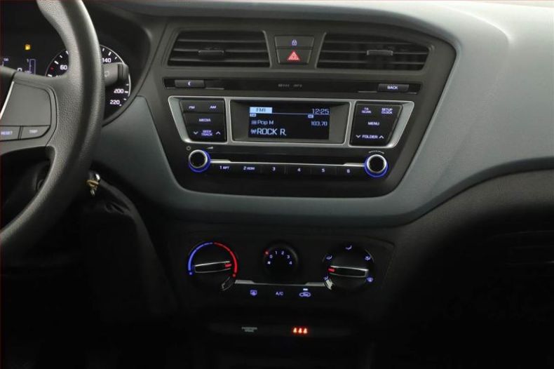 Hyundai i20 - hlavní fotka