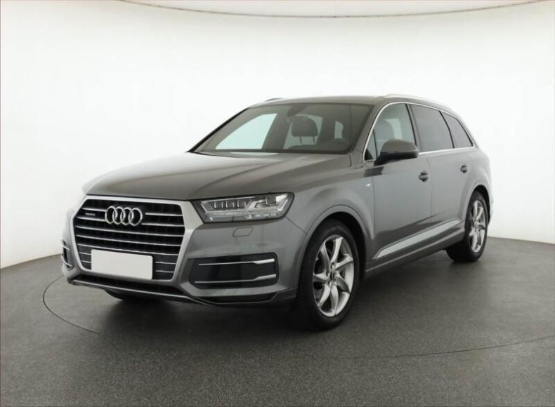 Audi Q7 - hlavní fotka