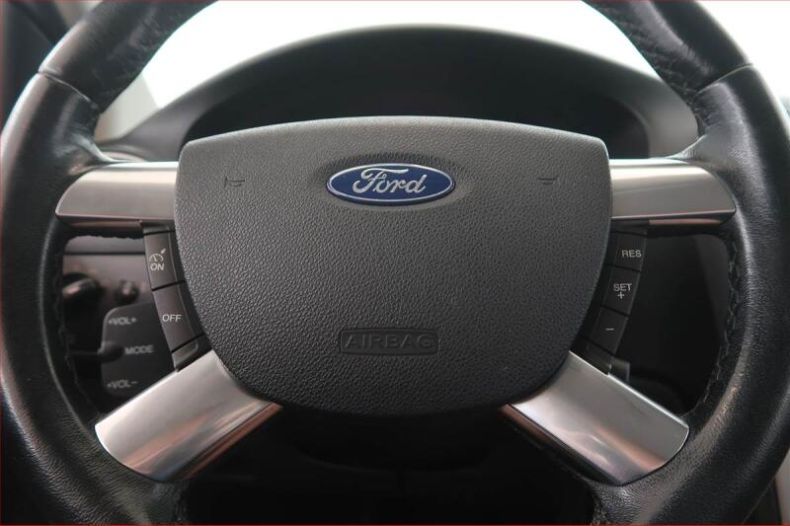Ford Focus - hlavní fotka