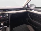 Volkswagen Passat - fotka číslo 7