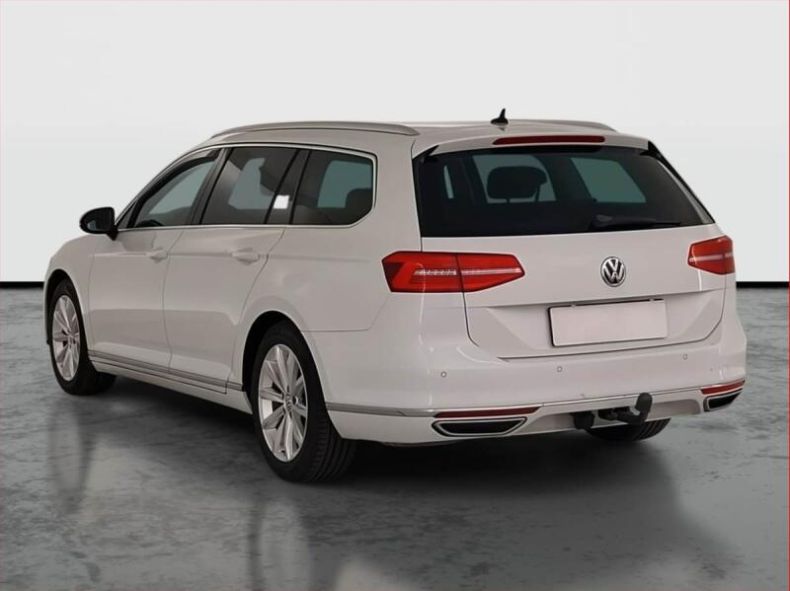 Volkswagen Passat - hlavní fotka