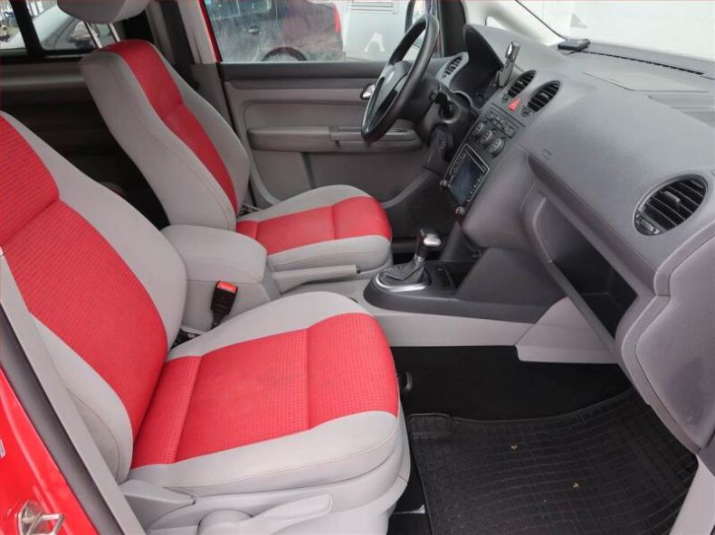 Volkswagen Caddy - hlavní fotka