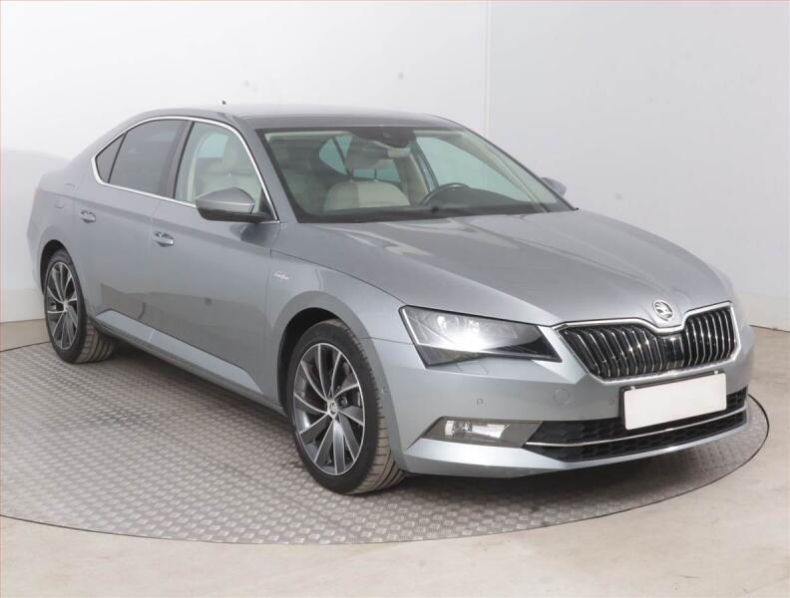 Škoda Superb - hlavní fotka inzerátu
