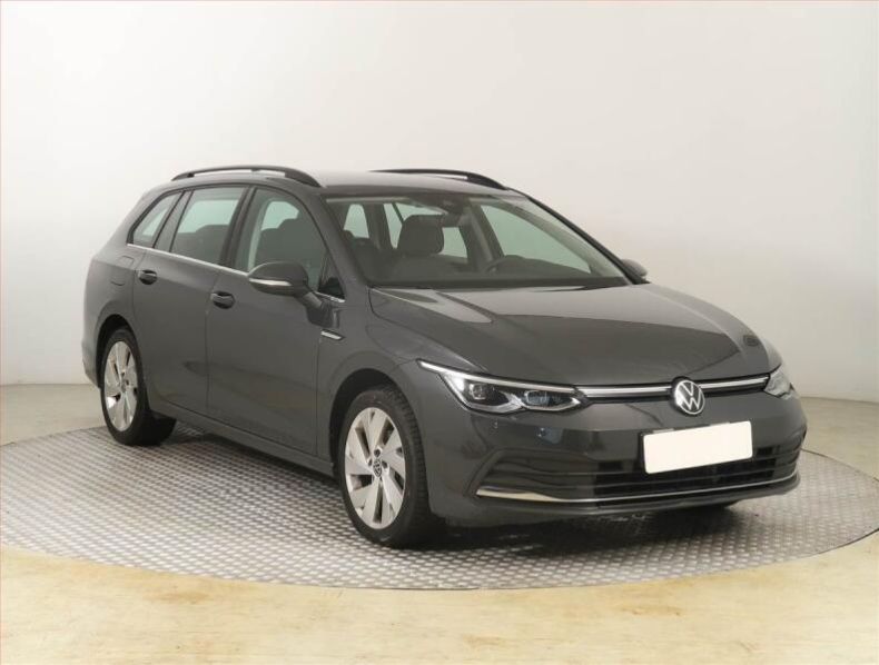 Volkswagen Golf - hlavní foto