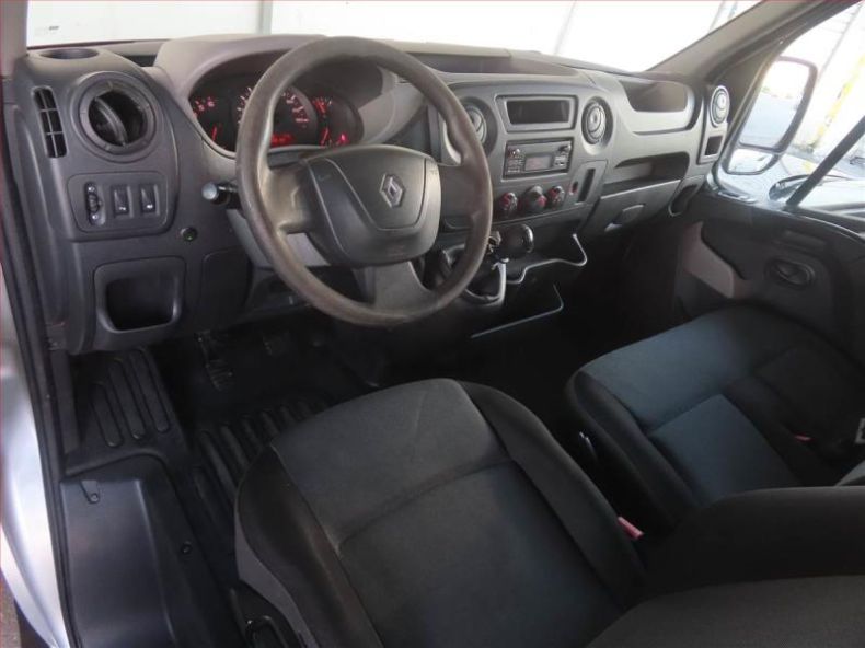 Renault Master - hlavní fotka