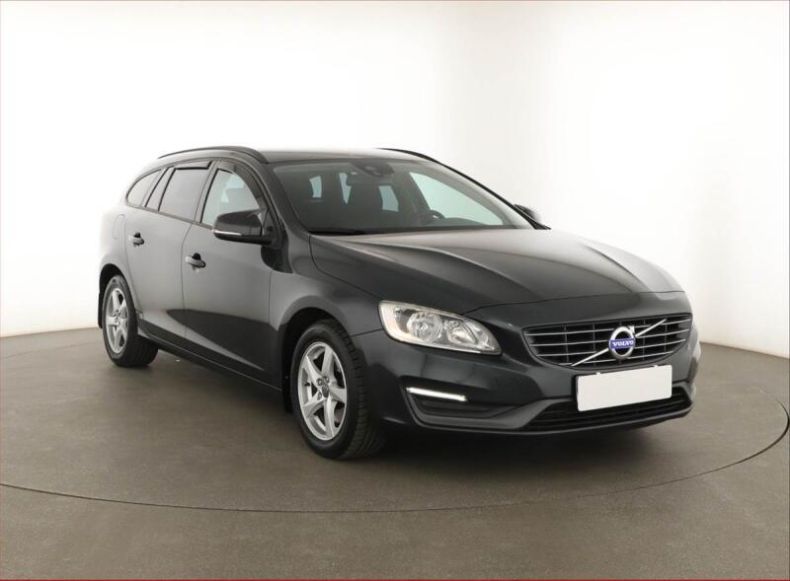 Volvo V60 - hlavní fotka inzerátu