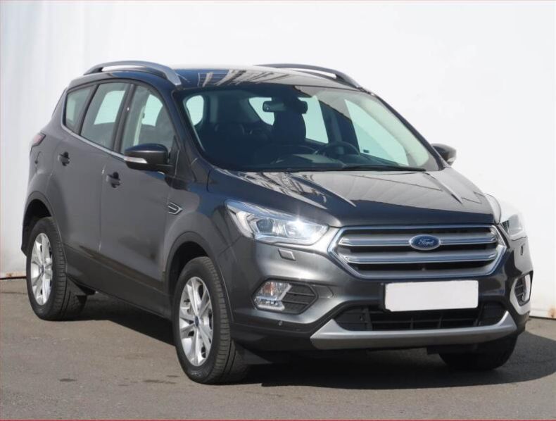 Ford Kuga - hlavní foto