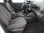 Peugeot 208 - fotka číslo 8