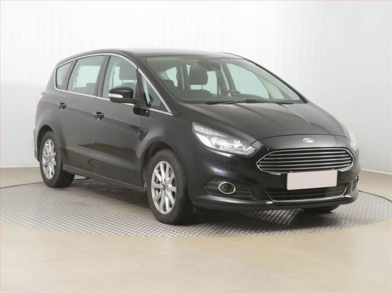 Ford S-MAX - hlavní fotka inzerátu