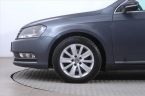 Volkswagen Passat - fotka číslo 14