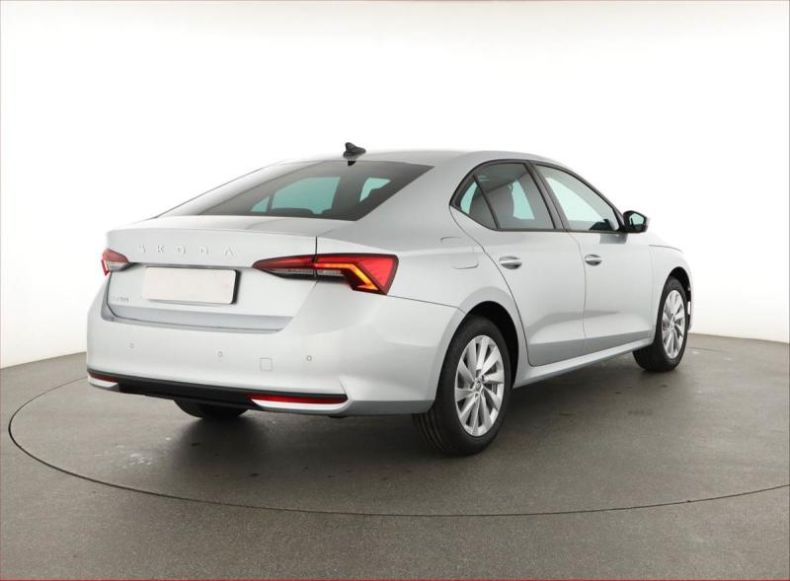 Škoda Octavia - hlavní fotka