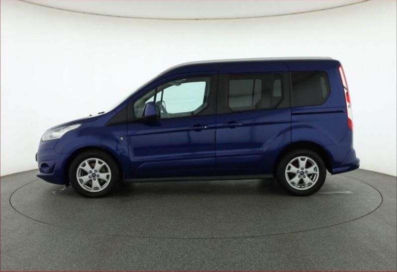 Ford Tourneo - hlavní fotka