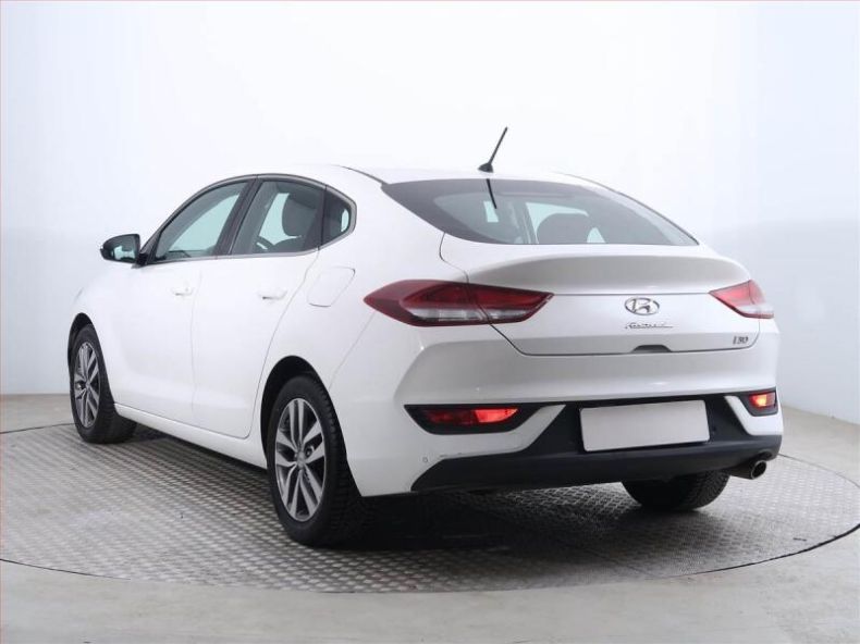 Hyundai i30 - hlavní fotka