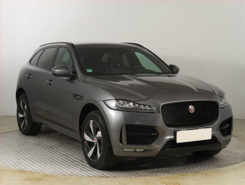 Jaguar F-Pace - hlavní fotka inzerátu
