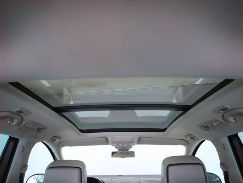Volkswagen Sharan - hlavní fotka