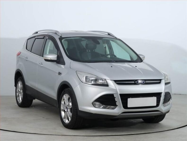 Ford Kuga - hlavní foto