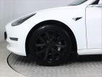 Tesla Model 3 - fotka číslo 11