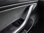 Tesla Model 3 - fotka číslo 15