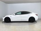 Tesla Model 3 - fotka číslo 2