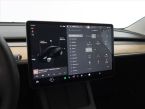Tesla Model 3 - fotka číslo 17