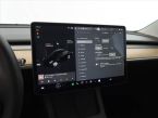 Tesla Model 3 - fotka číslo 18