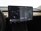 Tesla Model 3 - fotka číslo 23