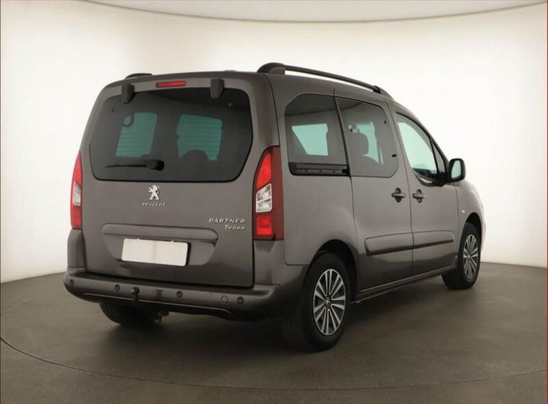 Peugeot Partner - hlavní fotka