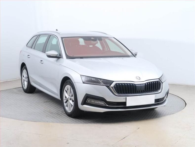 Škoda Octavia - hlavní foto