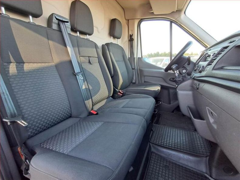 Ford Transit - hlavní fotka