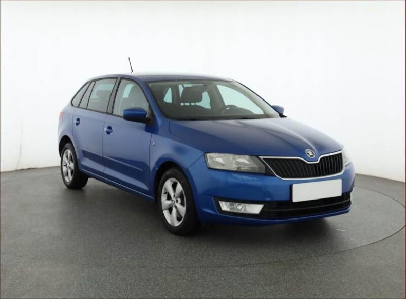 Škoda Rapid - hlavní foto