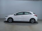 Hyundai i30 - fotka číslo 2