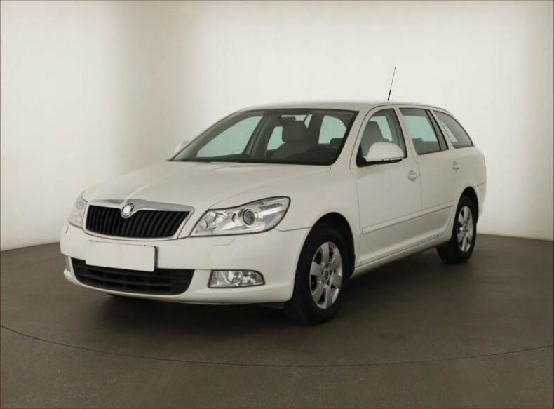 Škoda Octavia - hlavní fotka