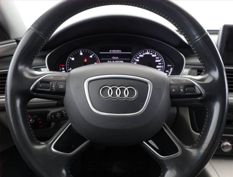 Audi A6 - hlavní fotka