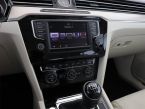 Volkswagen Passat - fotka číslo 9