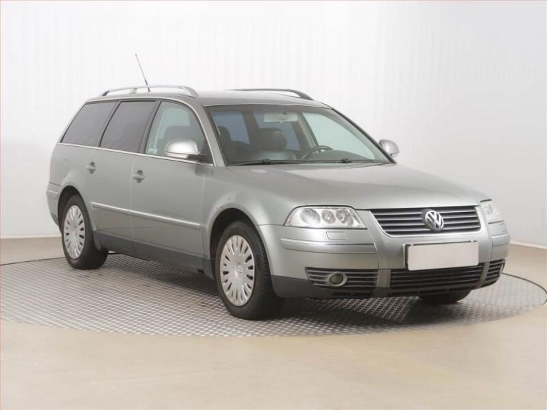 Volkswagen Passat - hlavní foto