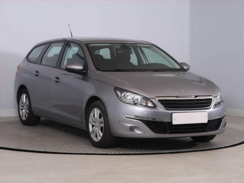Peugeot 308 - hlavní foto
