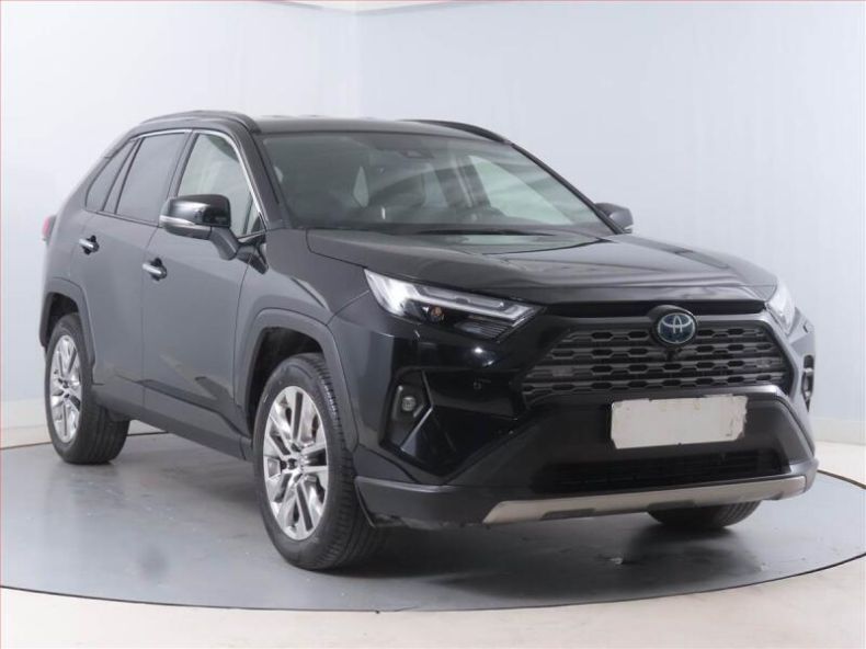 Toyota RAV 4 - hlavní fotka
