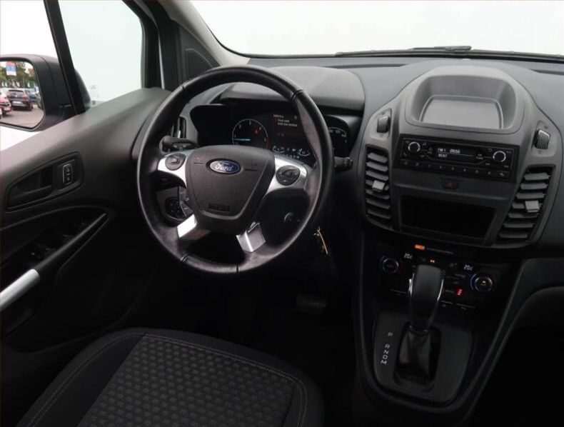 Ford Tourneo - hlavní fotka