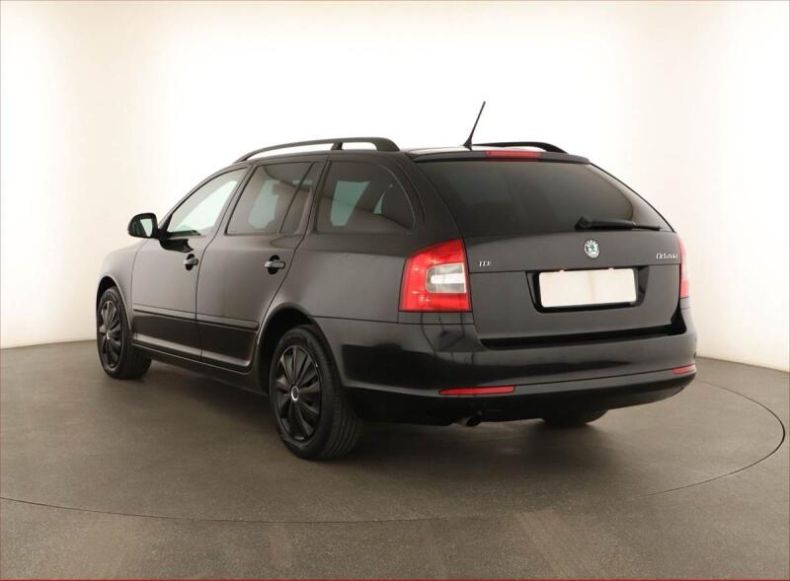 Škoda Octavia - hlavní fotka