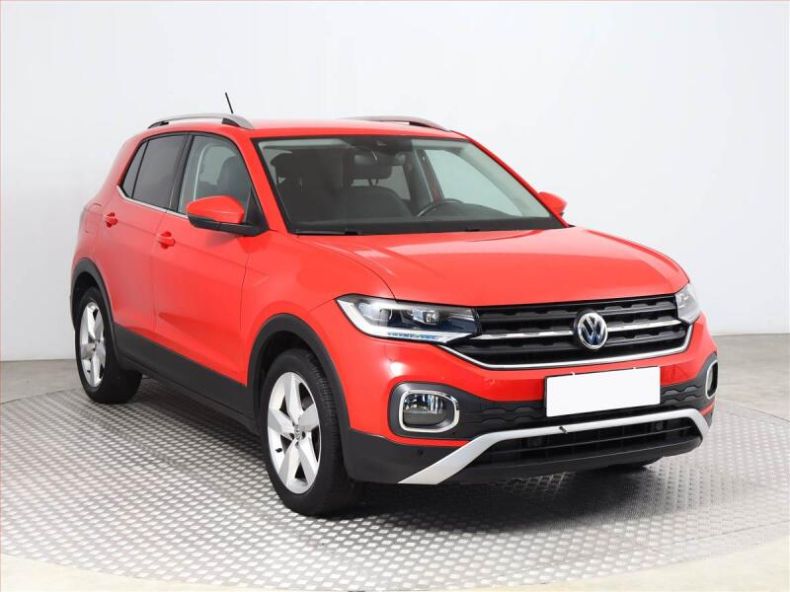 Volkswagen T-CROSS - hlavní fotka inzerátu