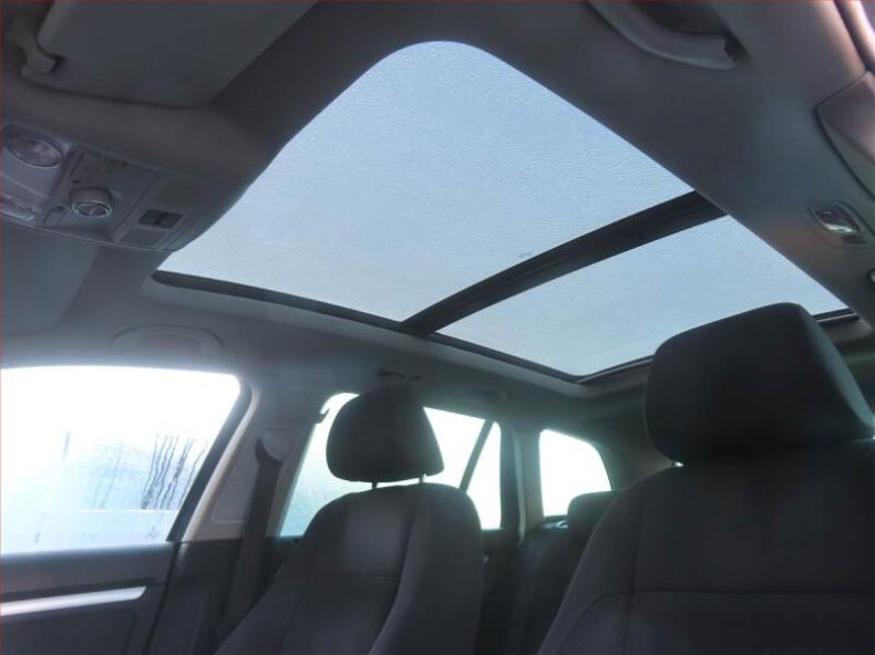 Volkswagen Golf - hlavní fotka