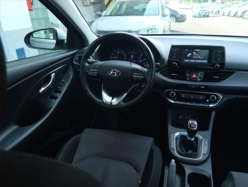 Hyundai i30 - hlavní fotka inzerátu