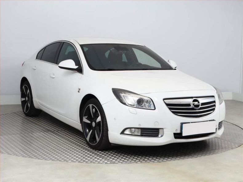 Opel Insignia - hlavní fotka inzerátu