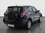 Toyota RAV 4 - fotka číslo 4